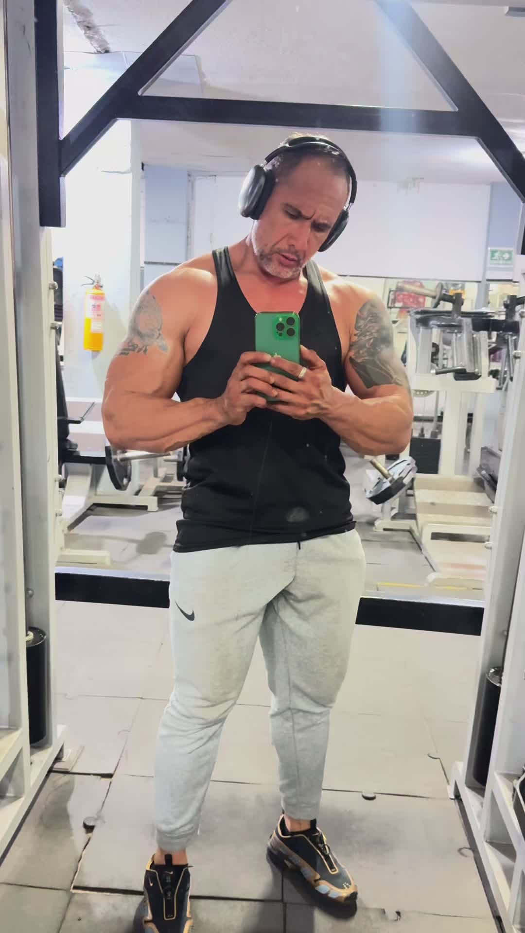 @julianbodibuildier052414