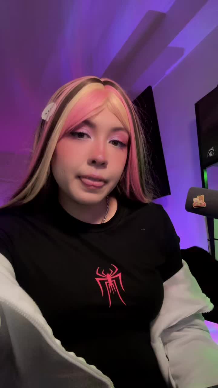@Avrilellg