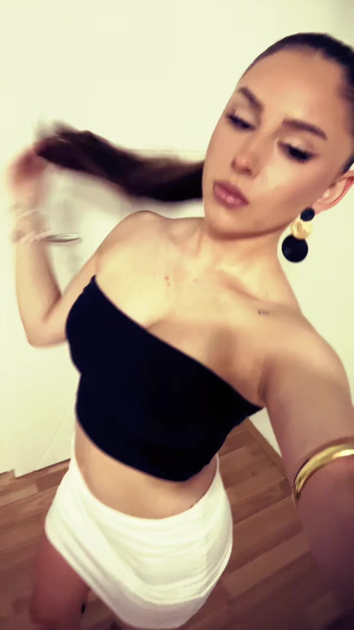 @𝐑𝐨𝐧𝐜𝐞