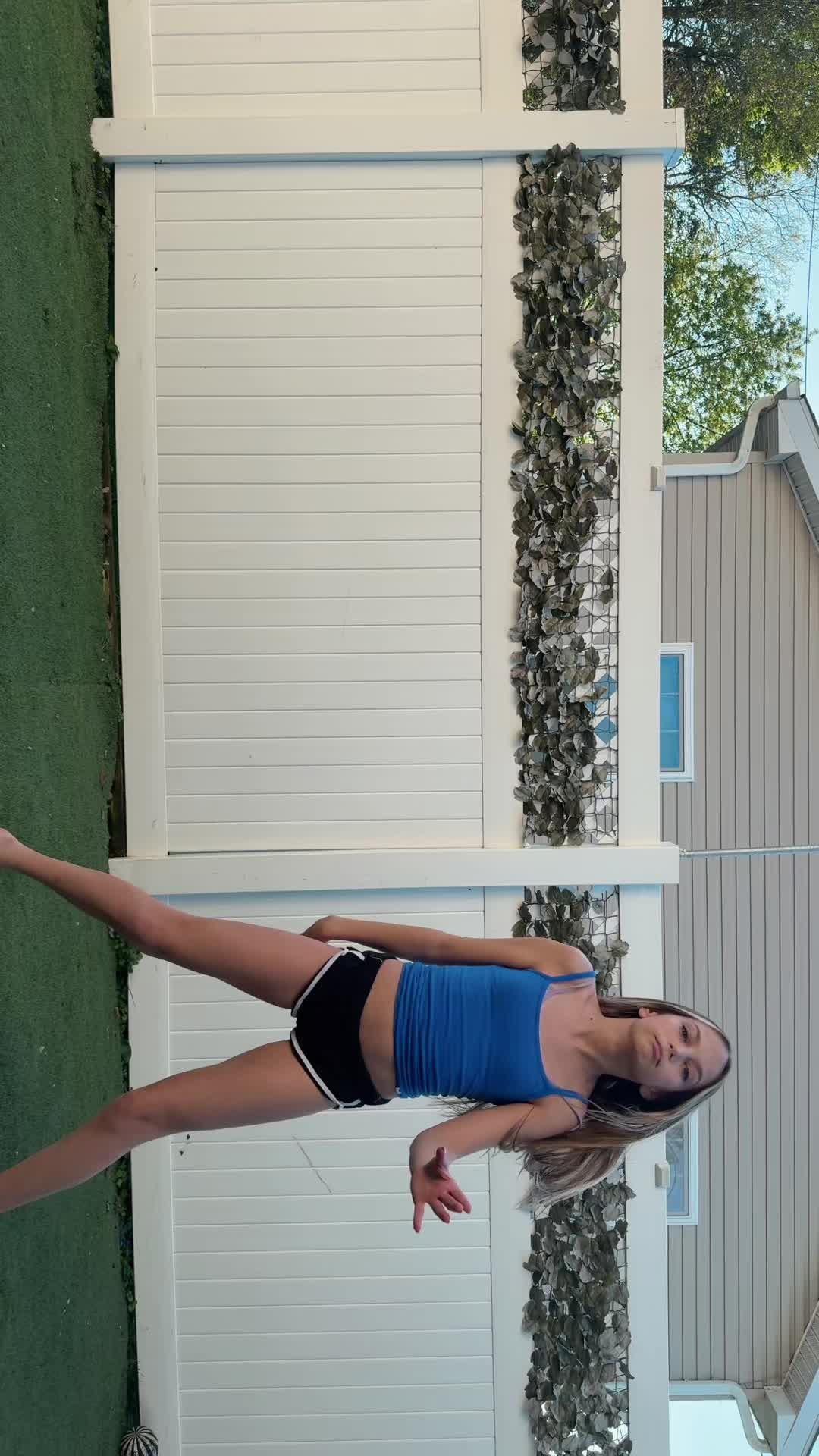 @Kaylaa