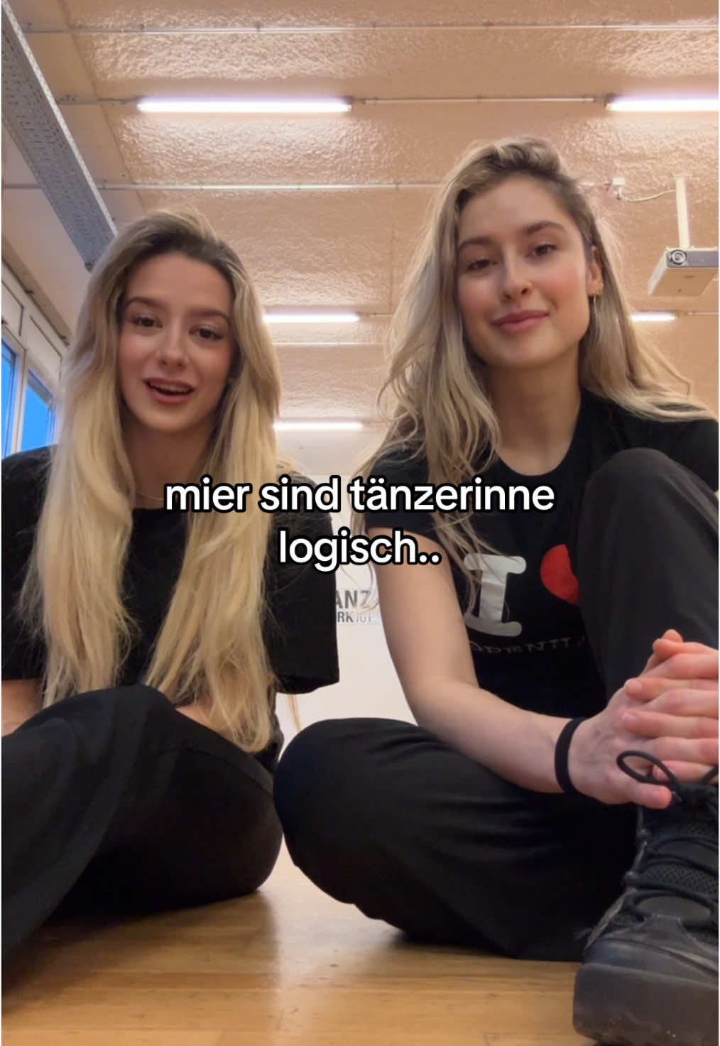 @⭐️DOUBLE TROUBLE⭐️
