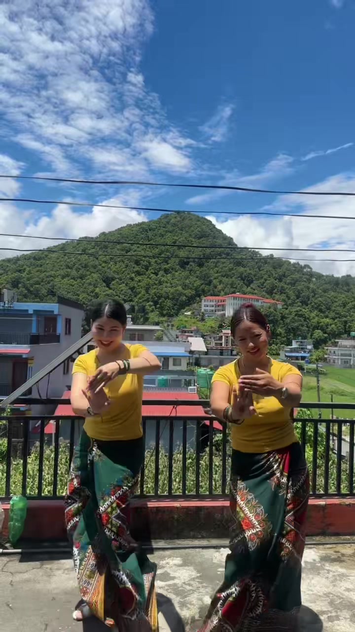 @Sita Gurung🍀