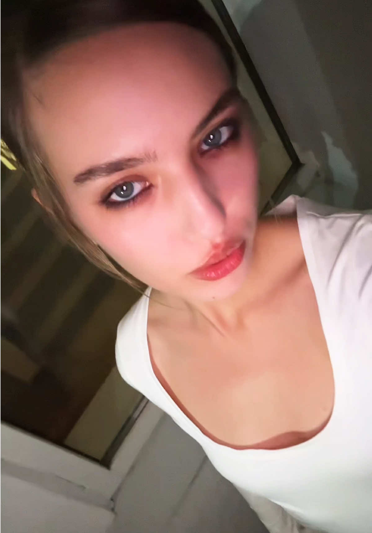 @vladlena
