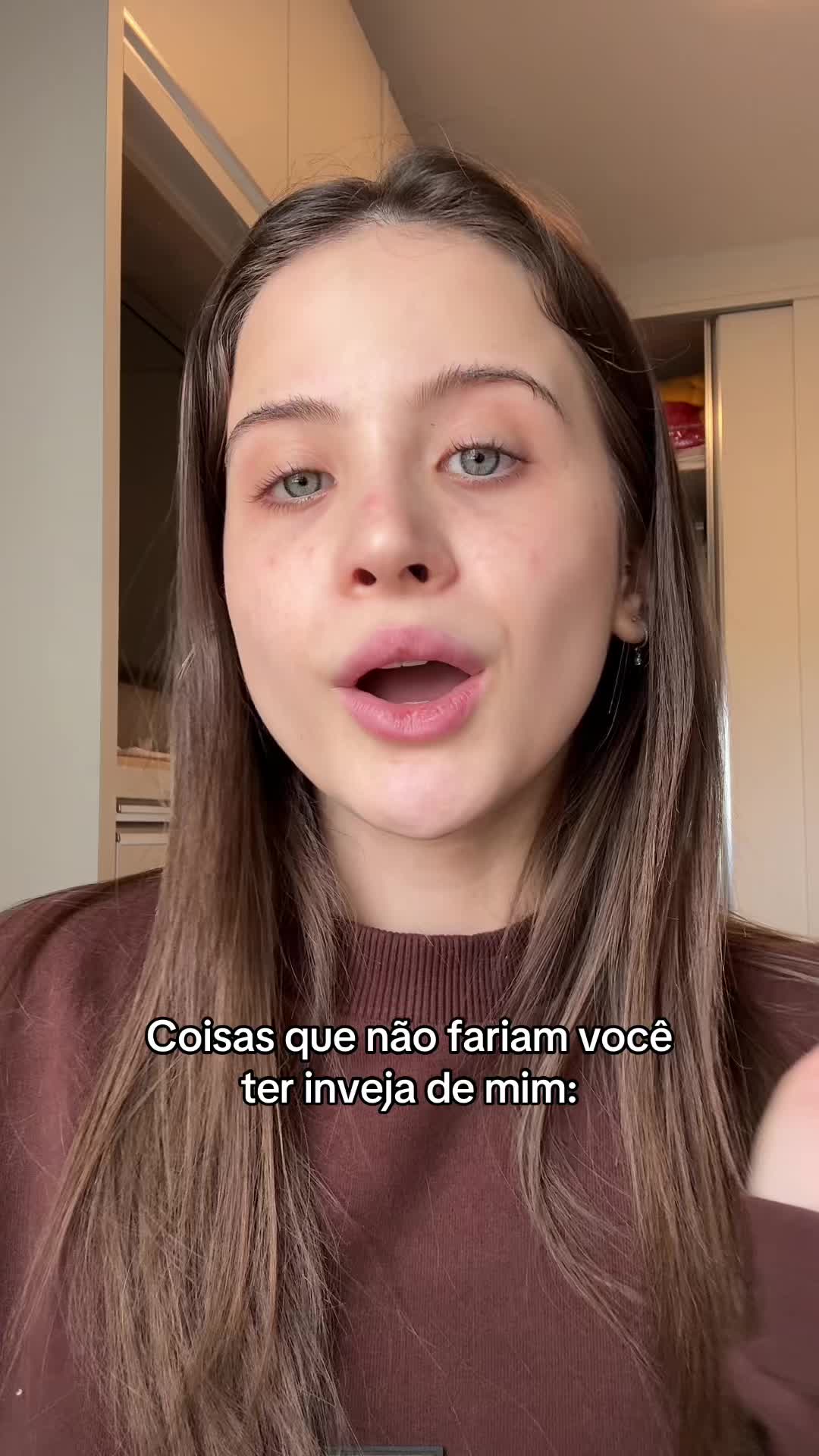 @Maria Emanuelly