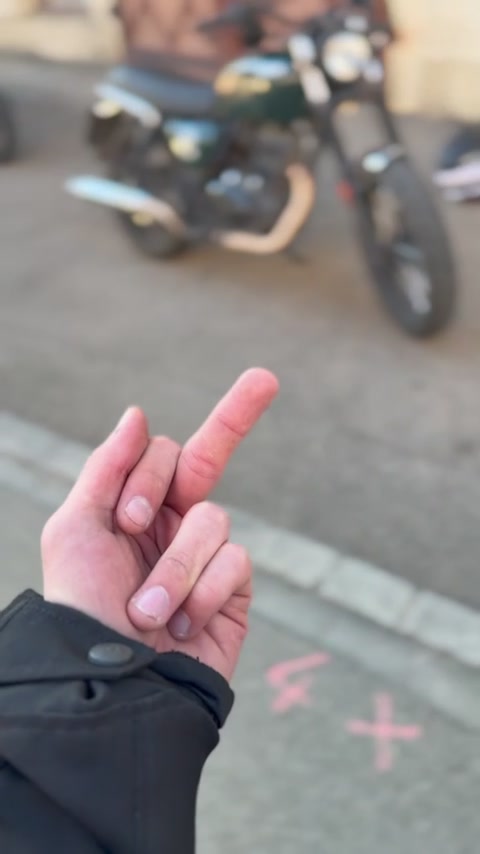 @๐๐ซ๐๐ฒ๐ง๐๏ธ๐๏ธ
