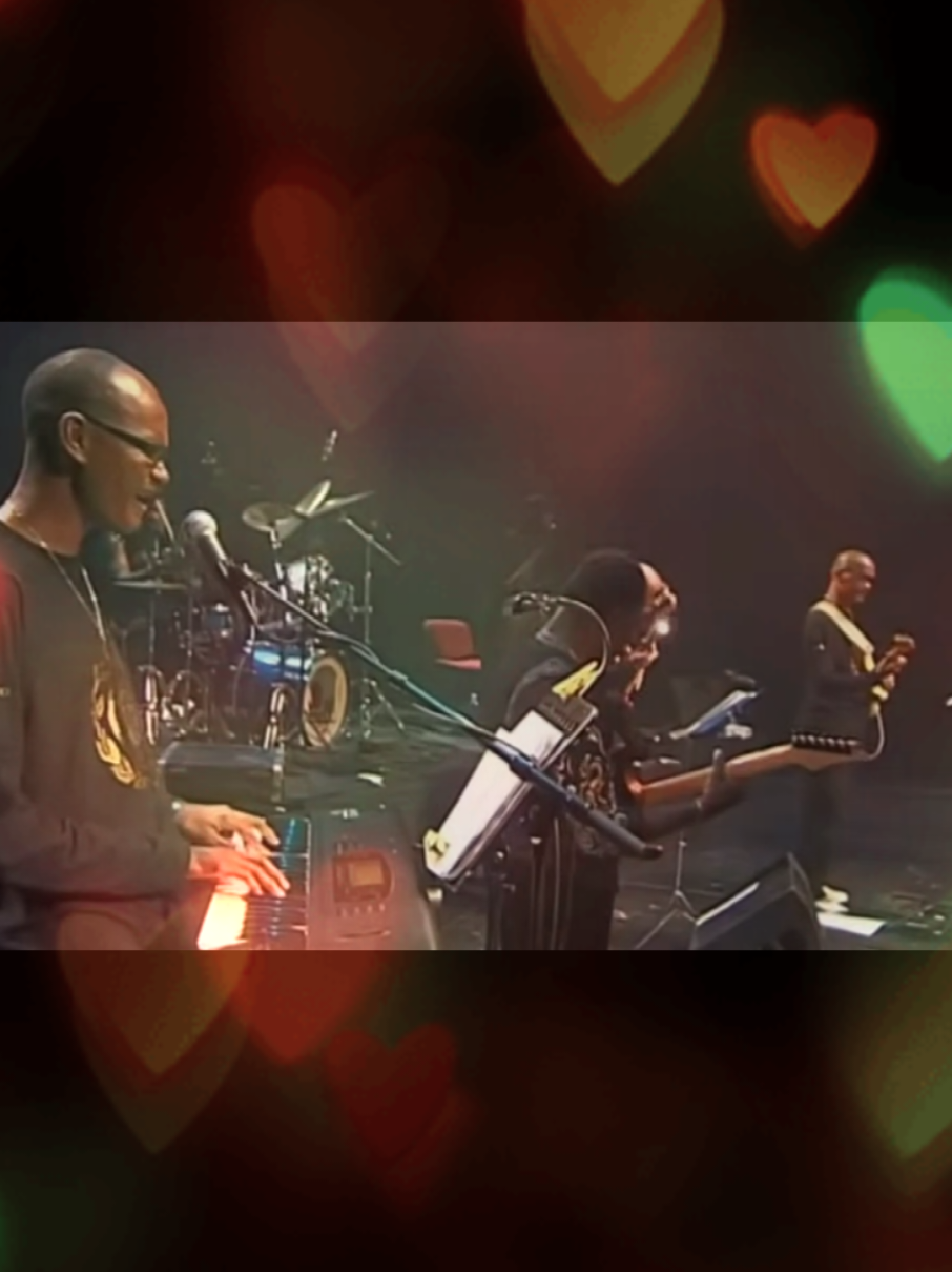 @MusiqueAfroCarib&eacute;enne