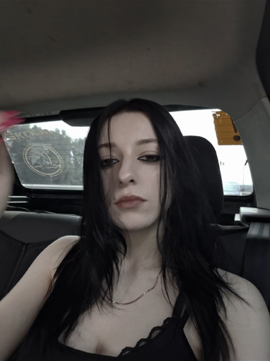 @𝒜𝓃𝒶✩