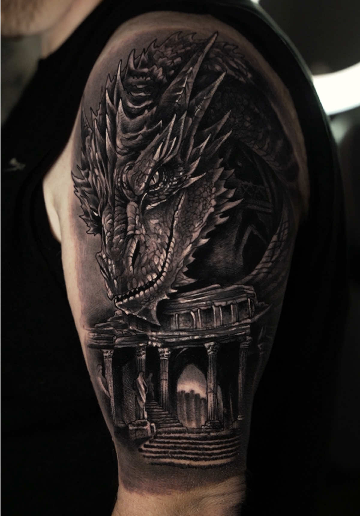 @Blackcloud Tattoo Artist