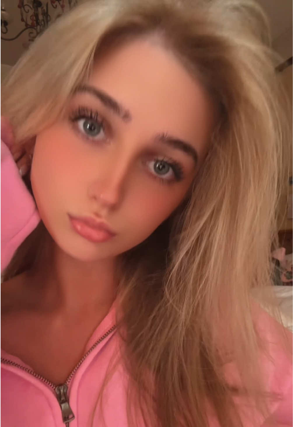 @sylviejonesx