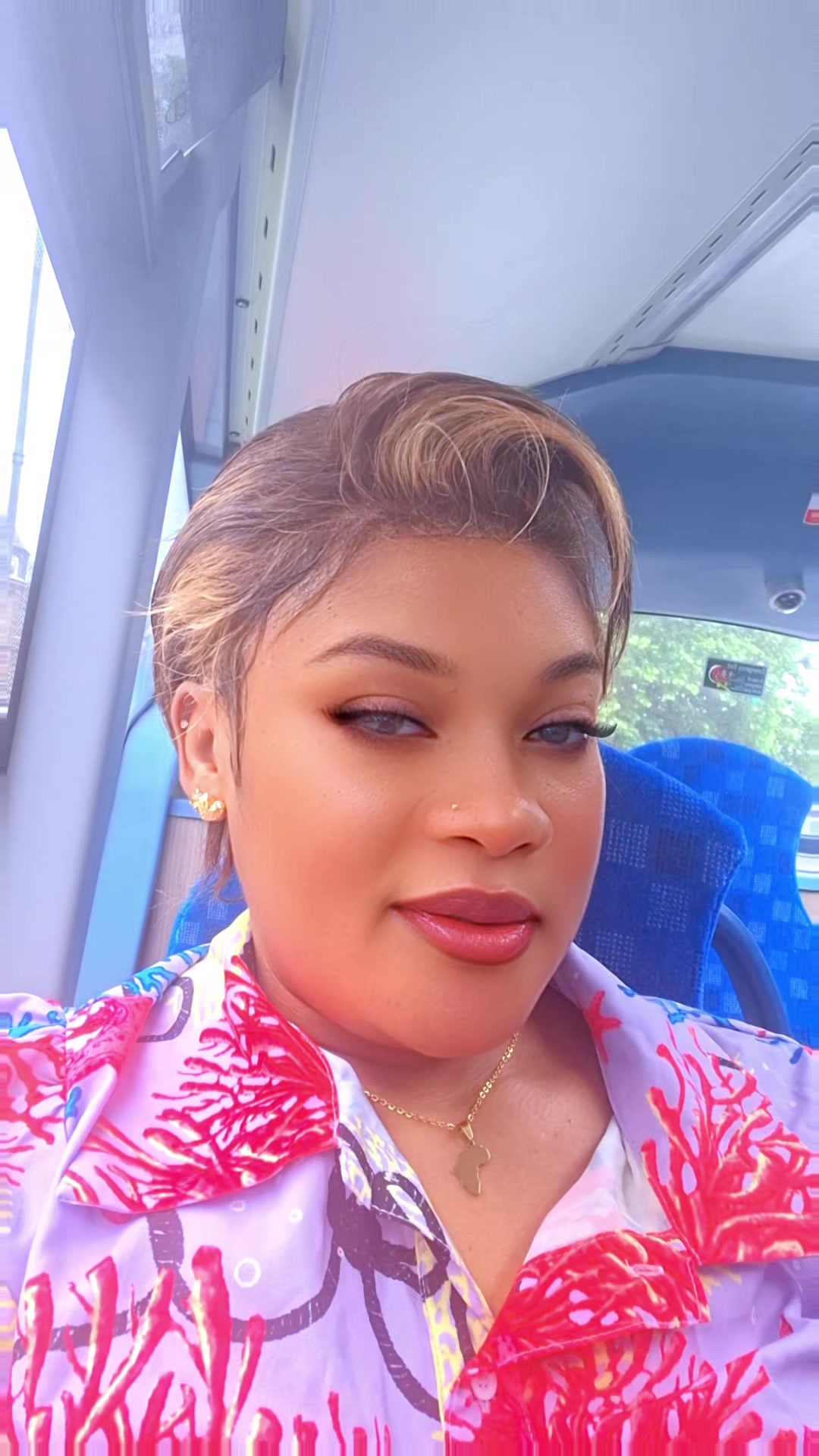 @Firstlady05