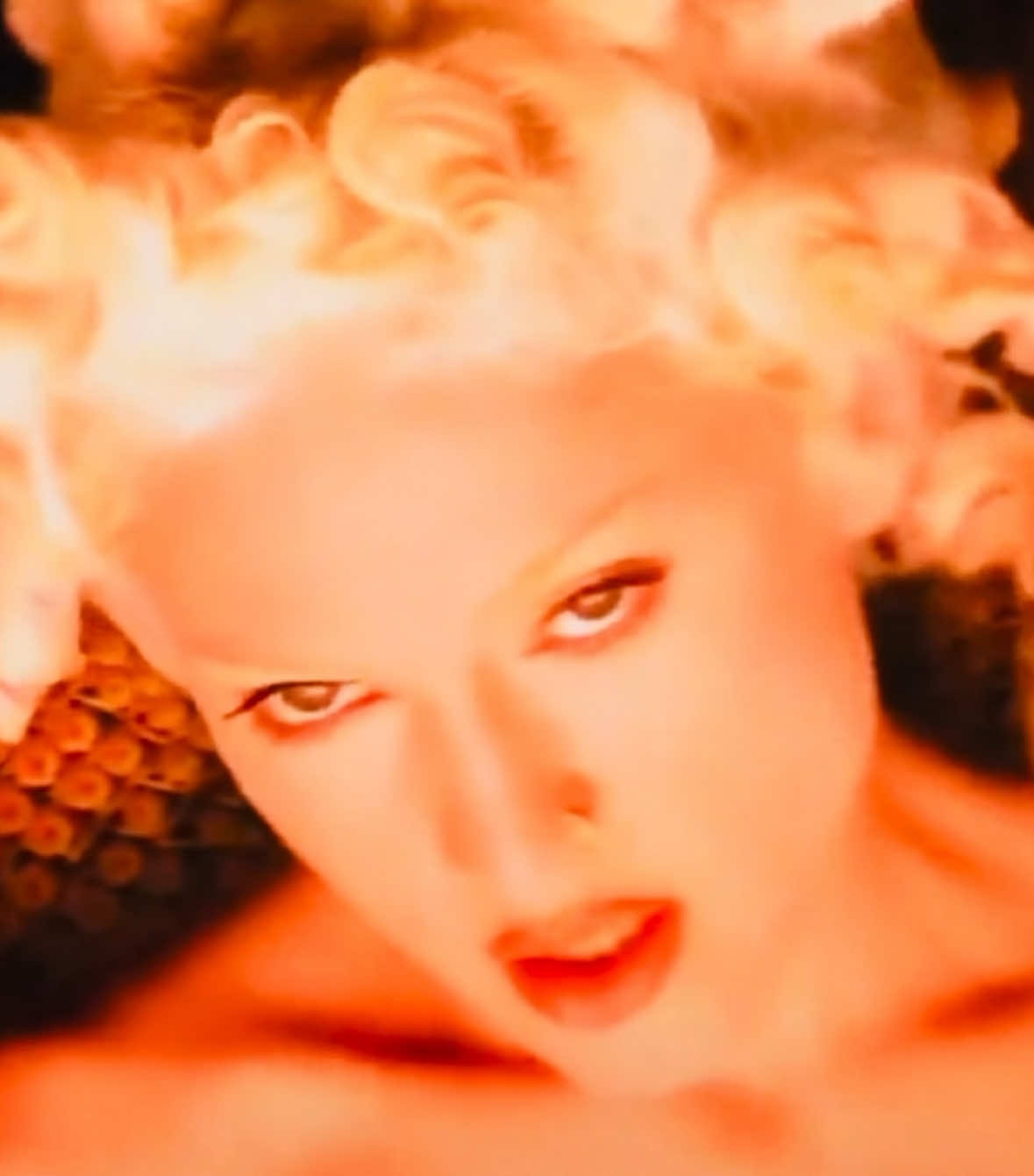 @QueenOfPopVault