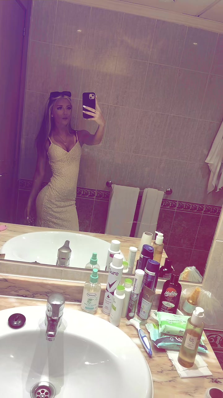@evie-rose💋