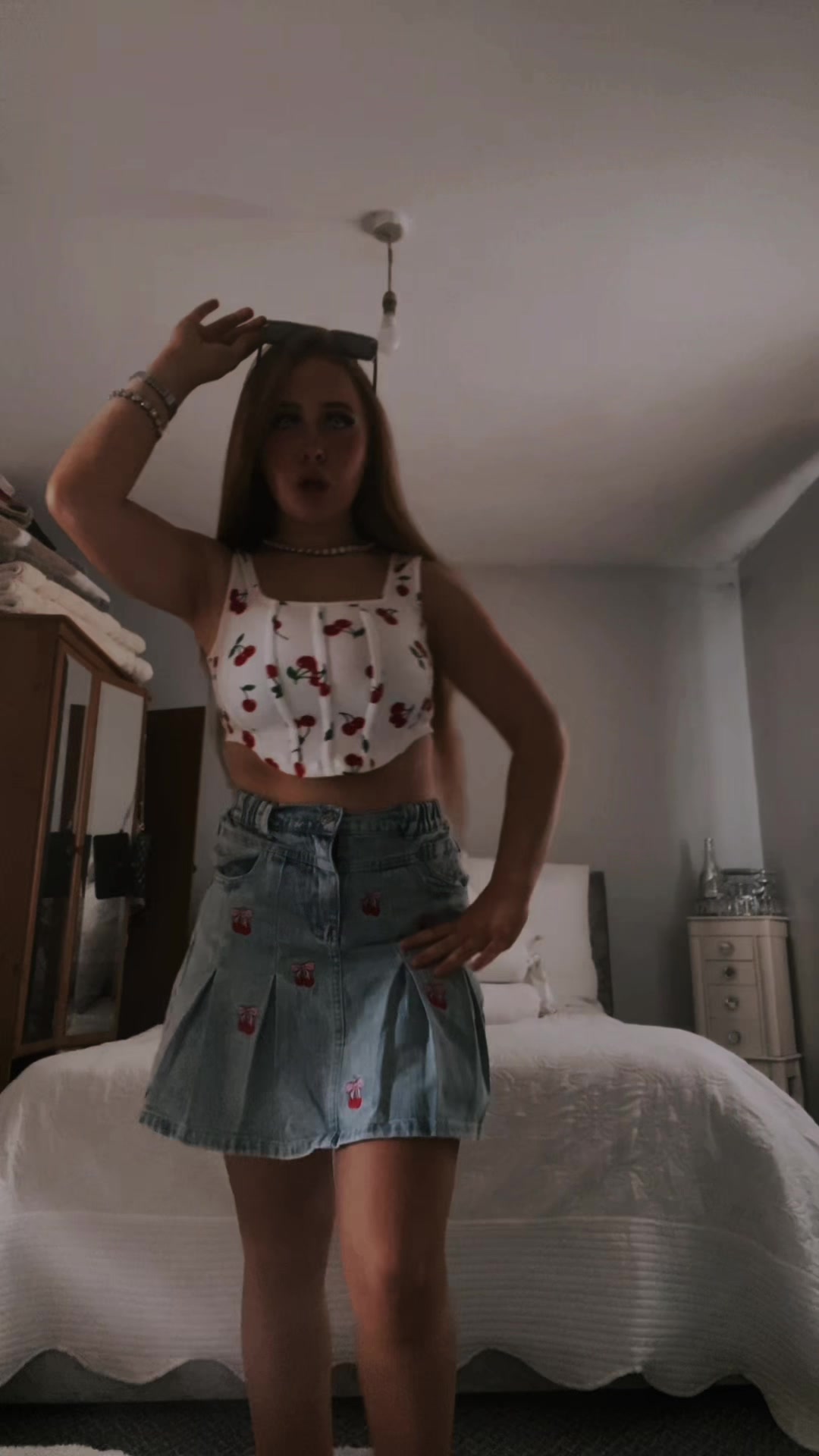 @Toms Ally ConnorsXo