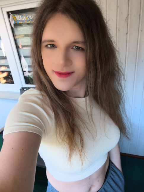 @Laurababyemily