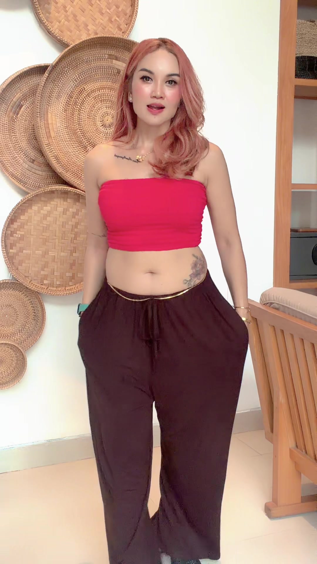 @Lovelyariani