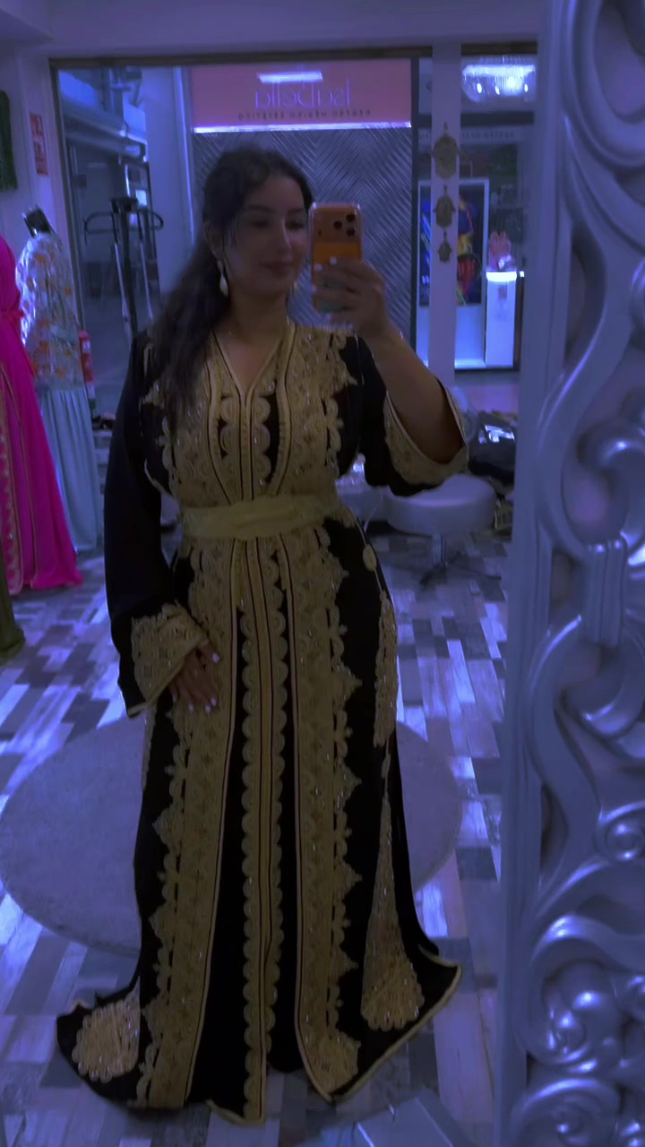 @JADE KAFTAN