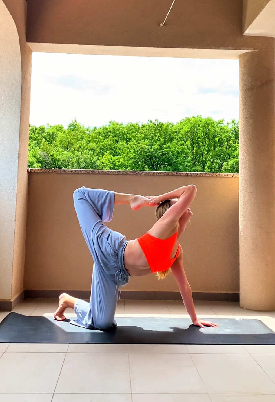@yogakireva