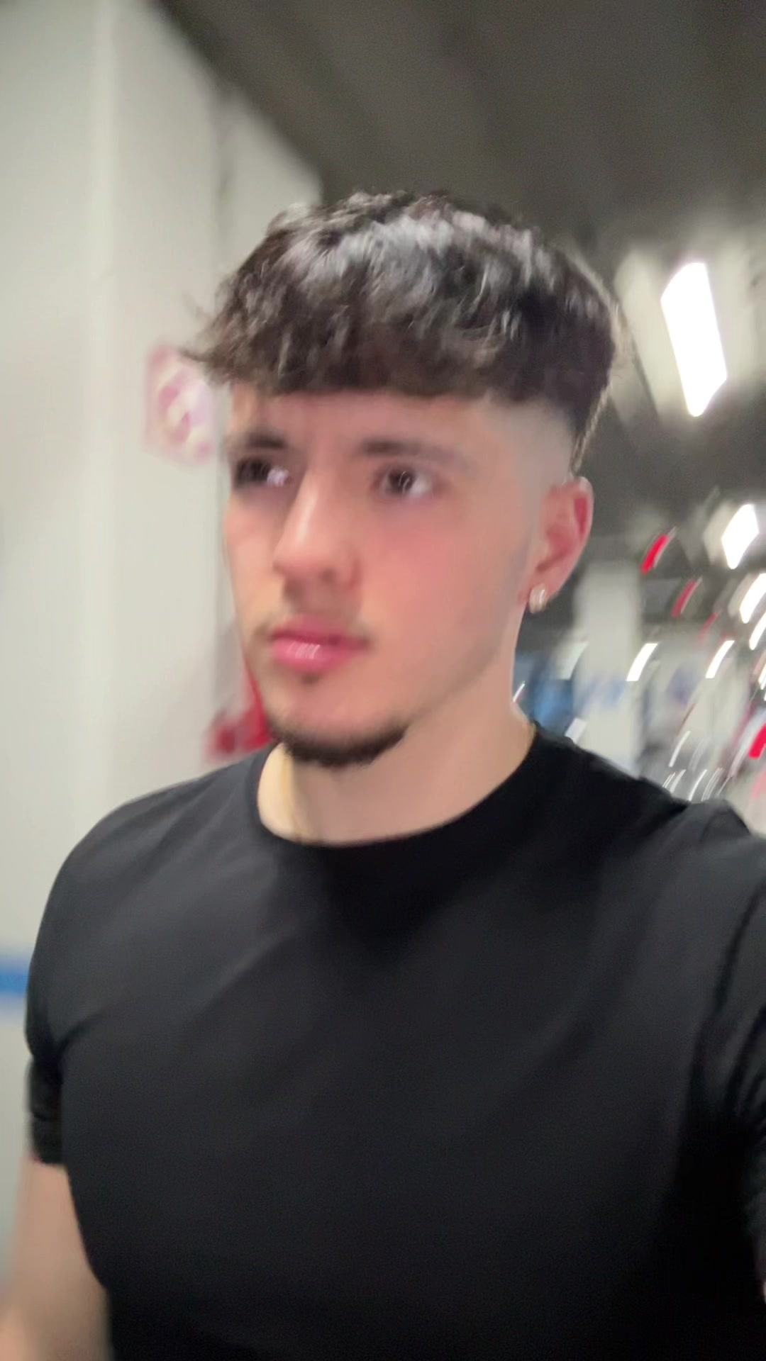 @lewis