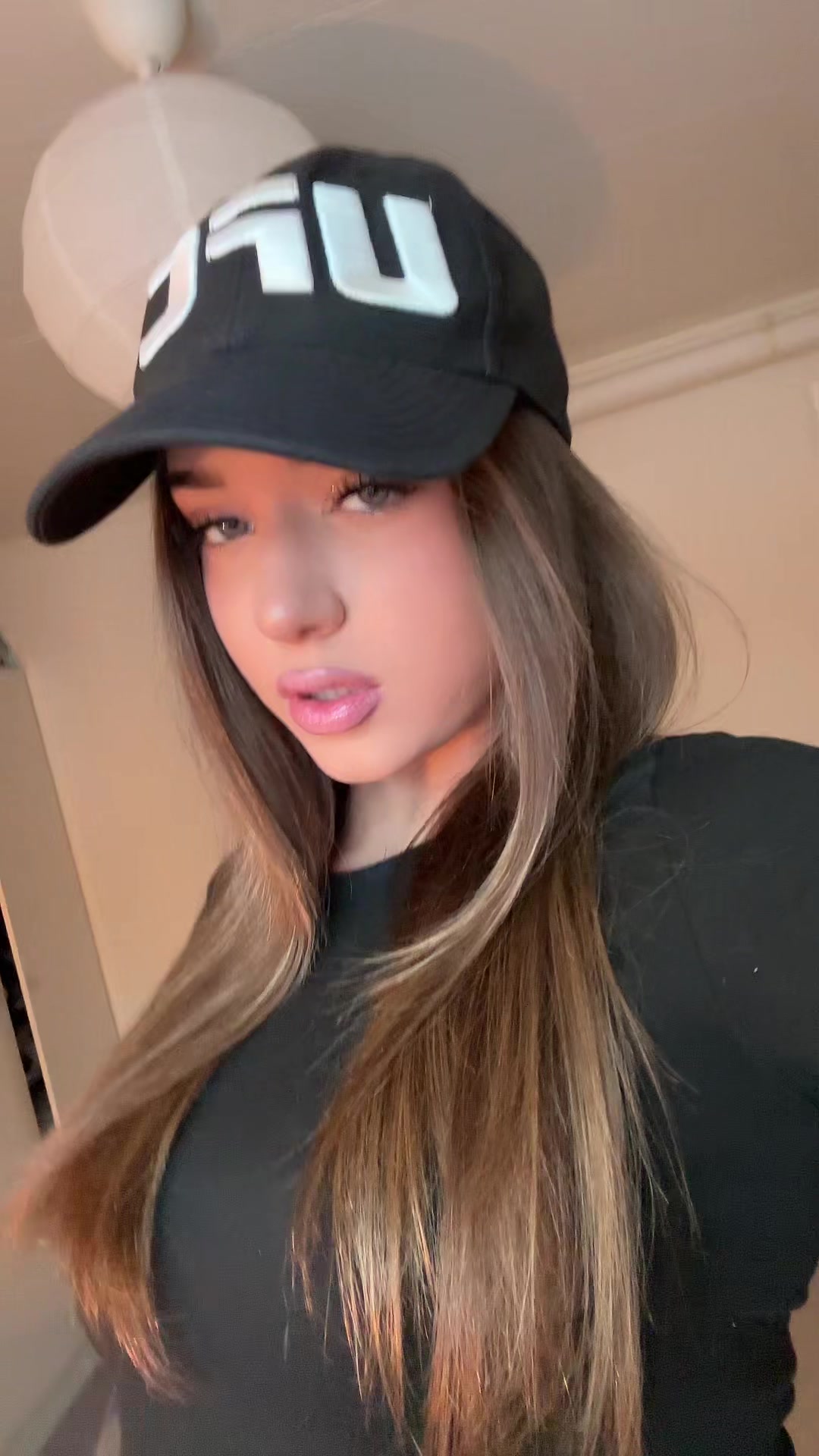 @Anisia