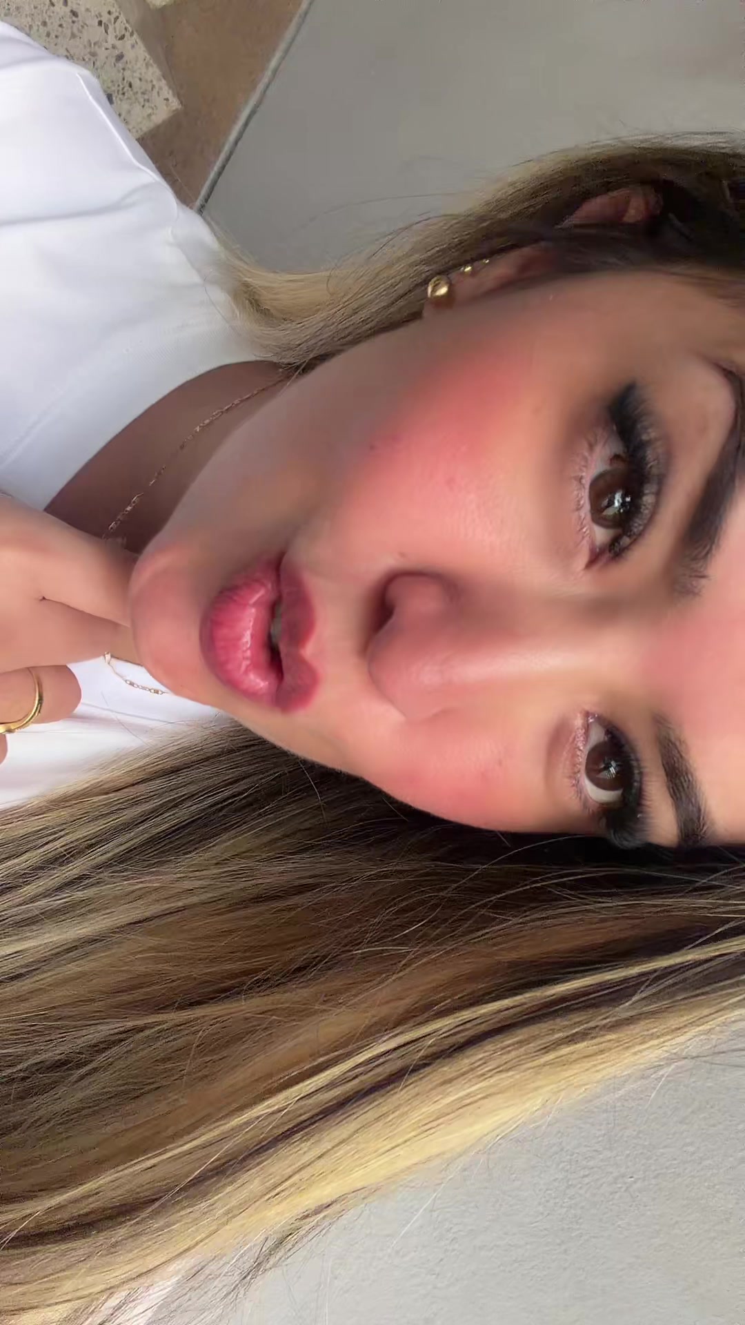 @Aleja Mora