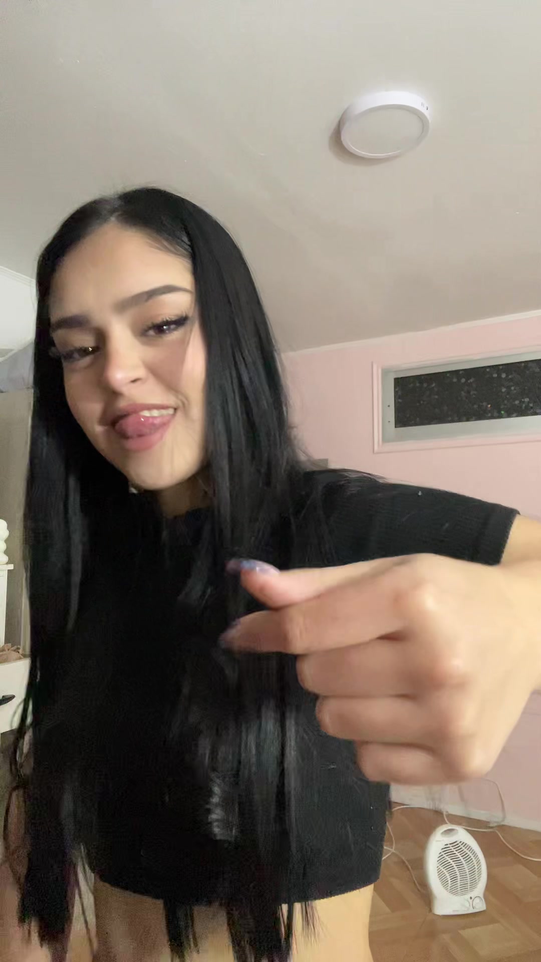 @macarena