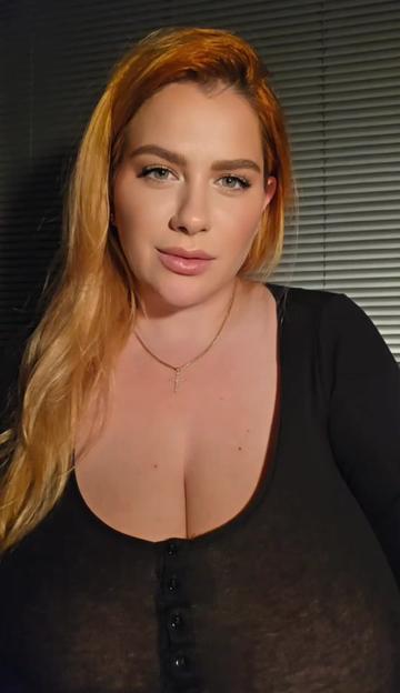 @Nina Phoenix 👑