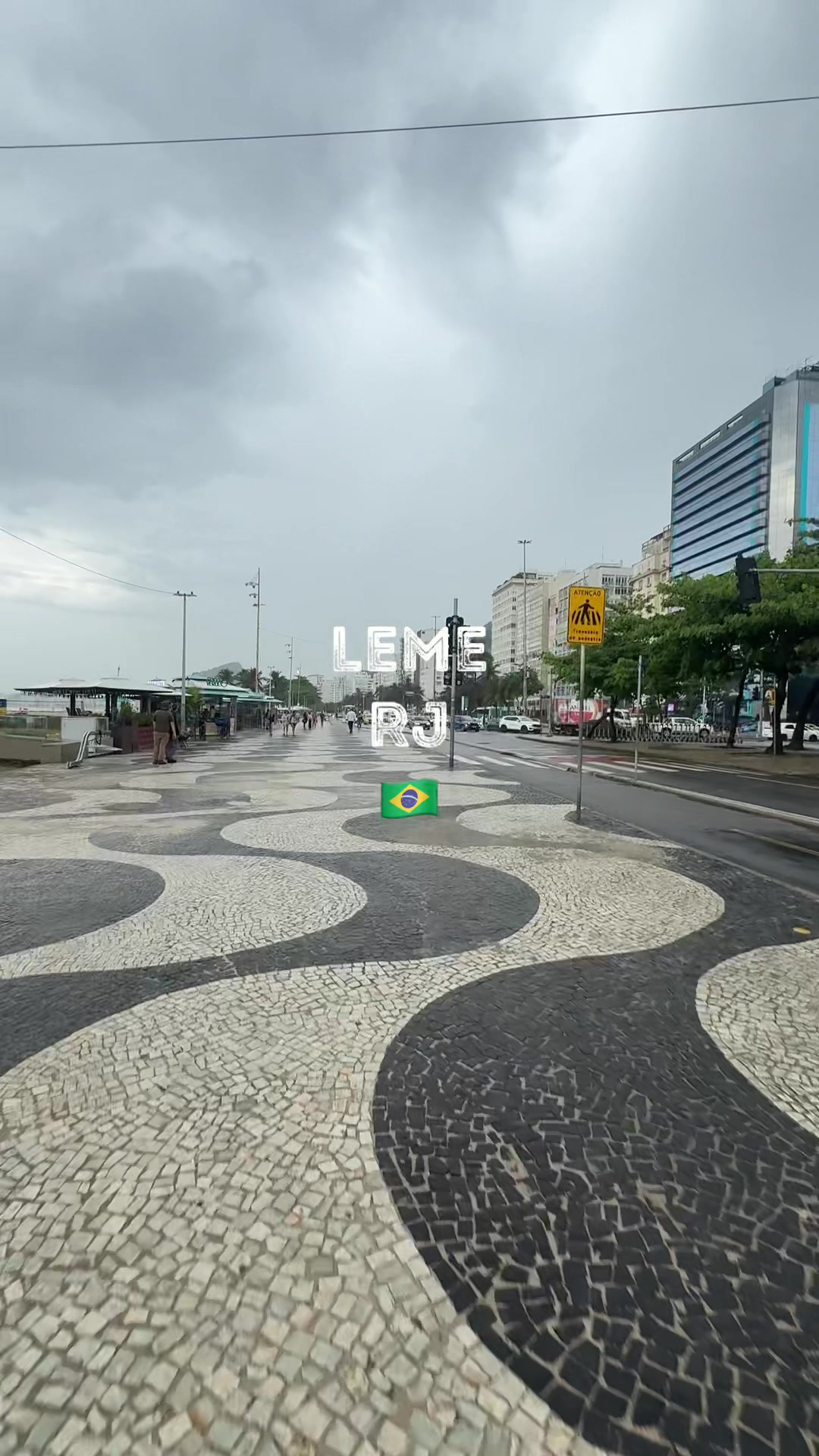 @Nossoolharcarioca