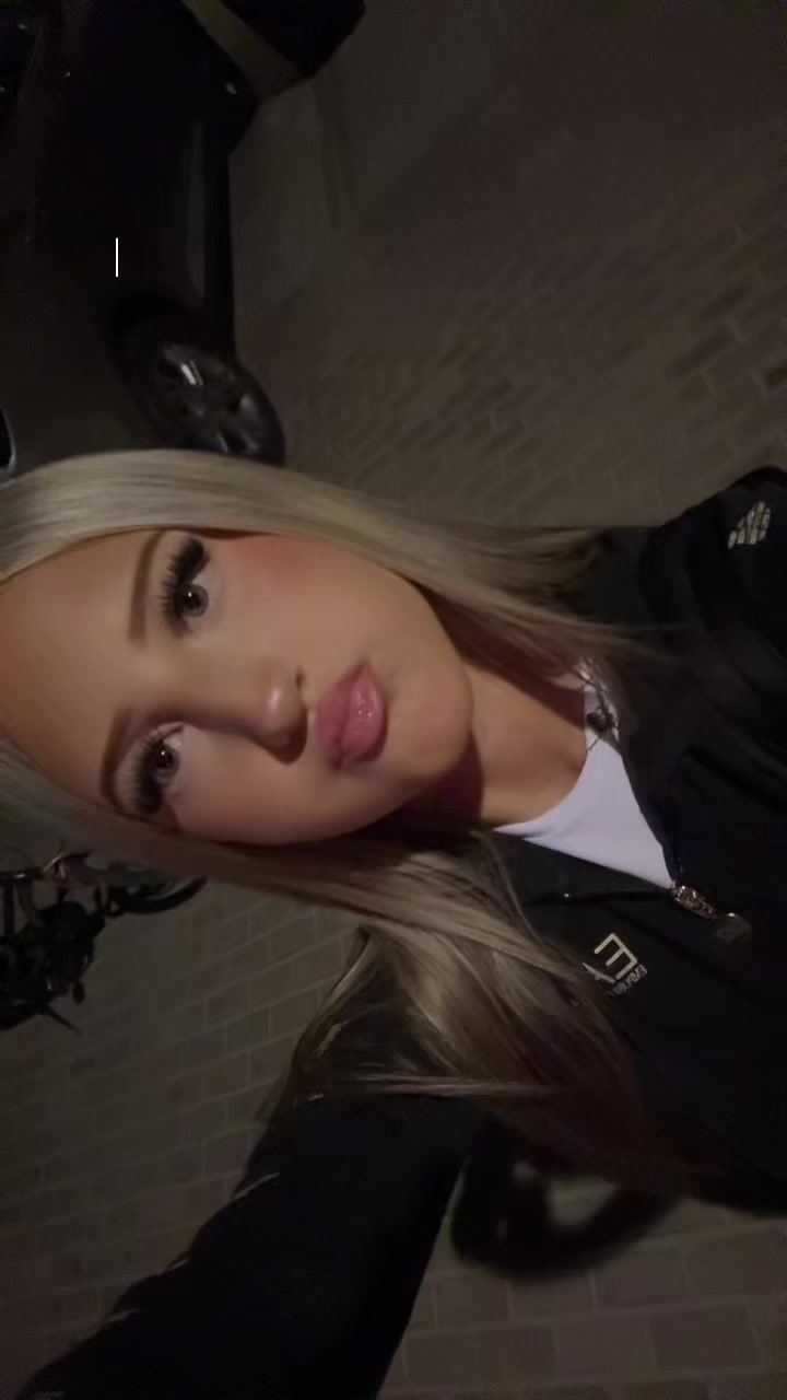 @kiarazaraad