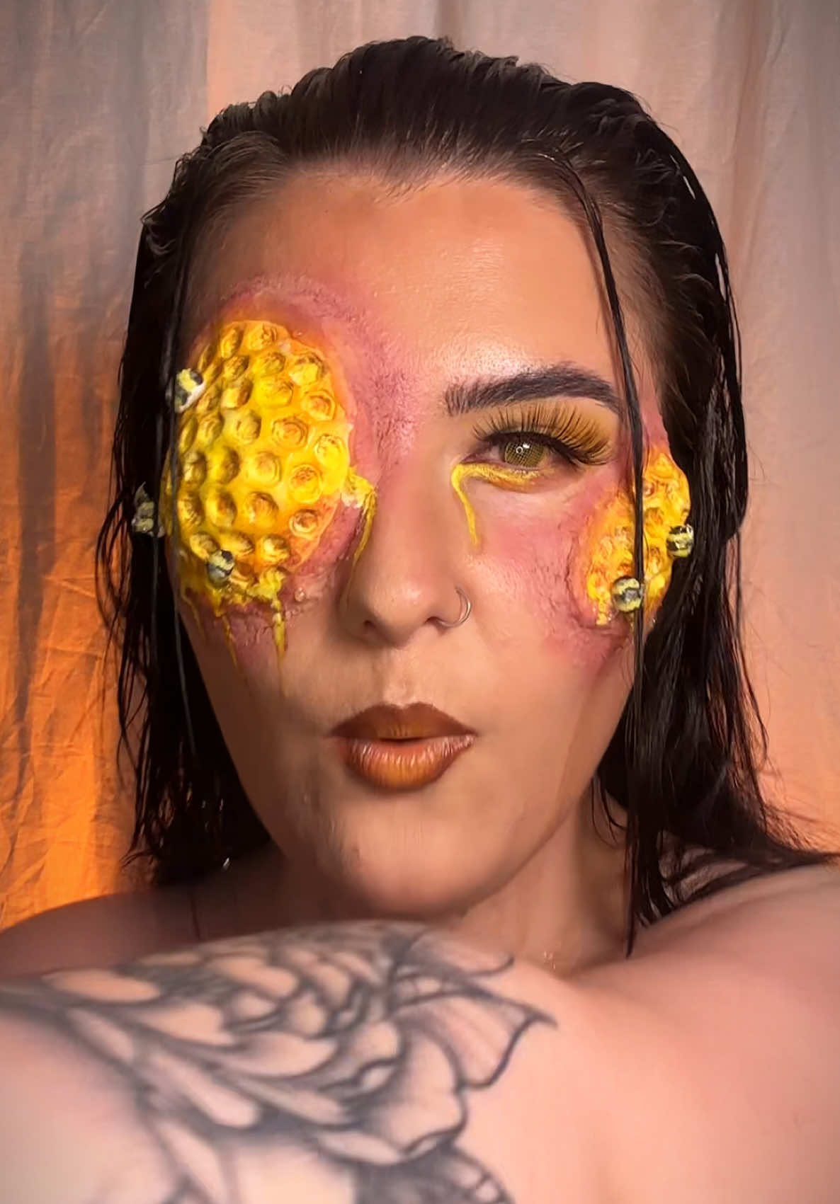 @Makeupby_ESC