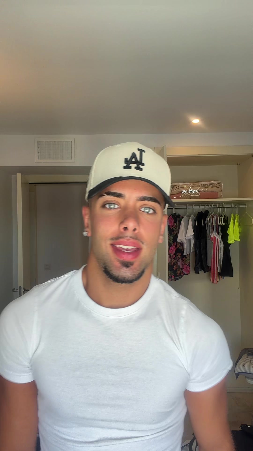 @Alex Méndez