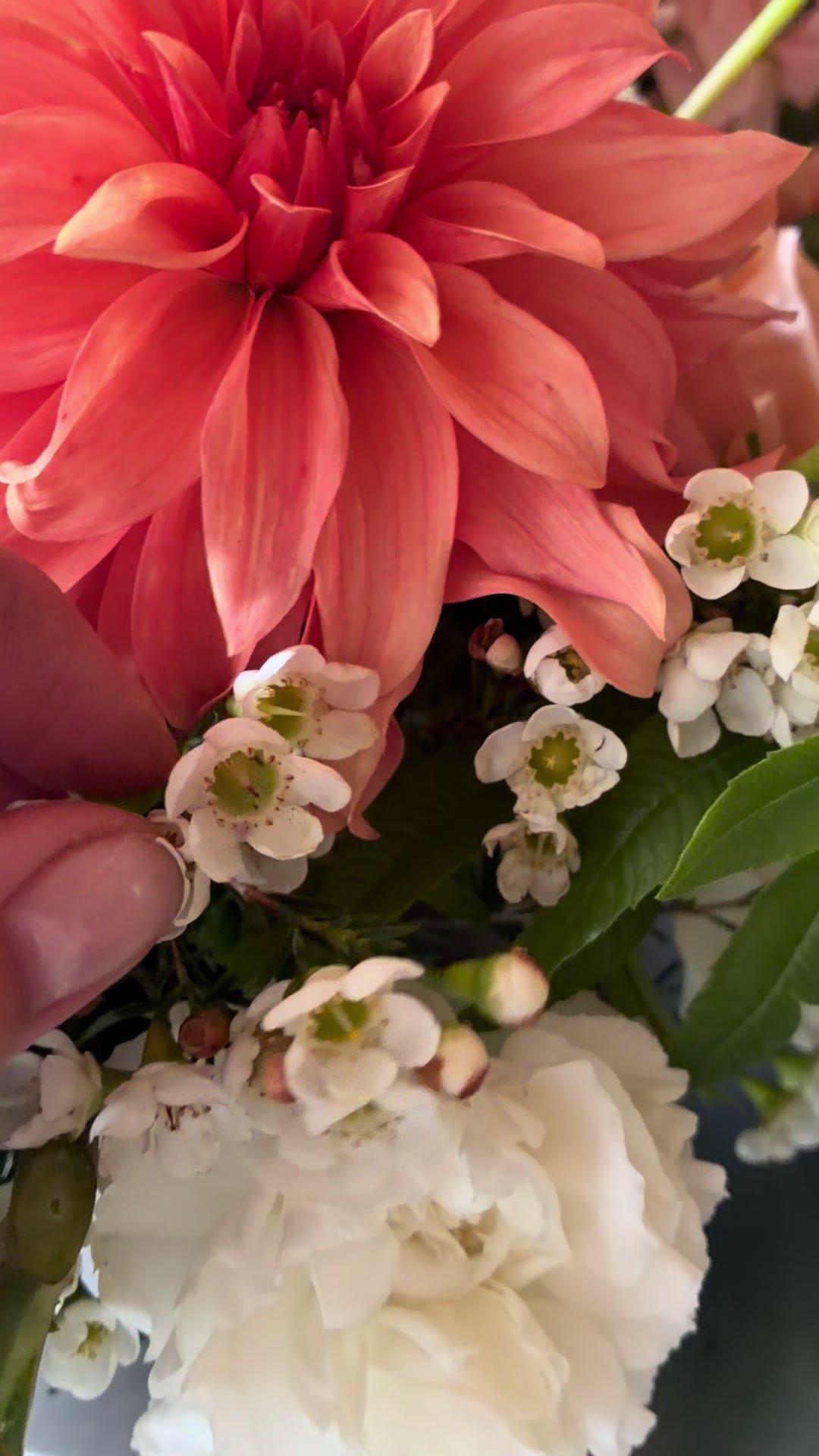 @Flowers By Lily Garland