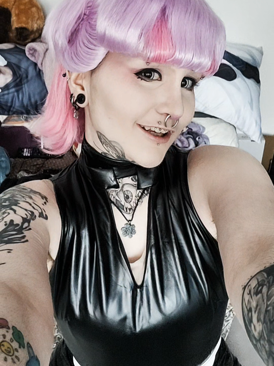 @Kimochi📼👁️💀🫀