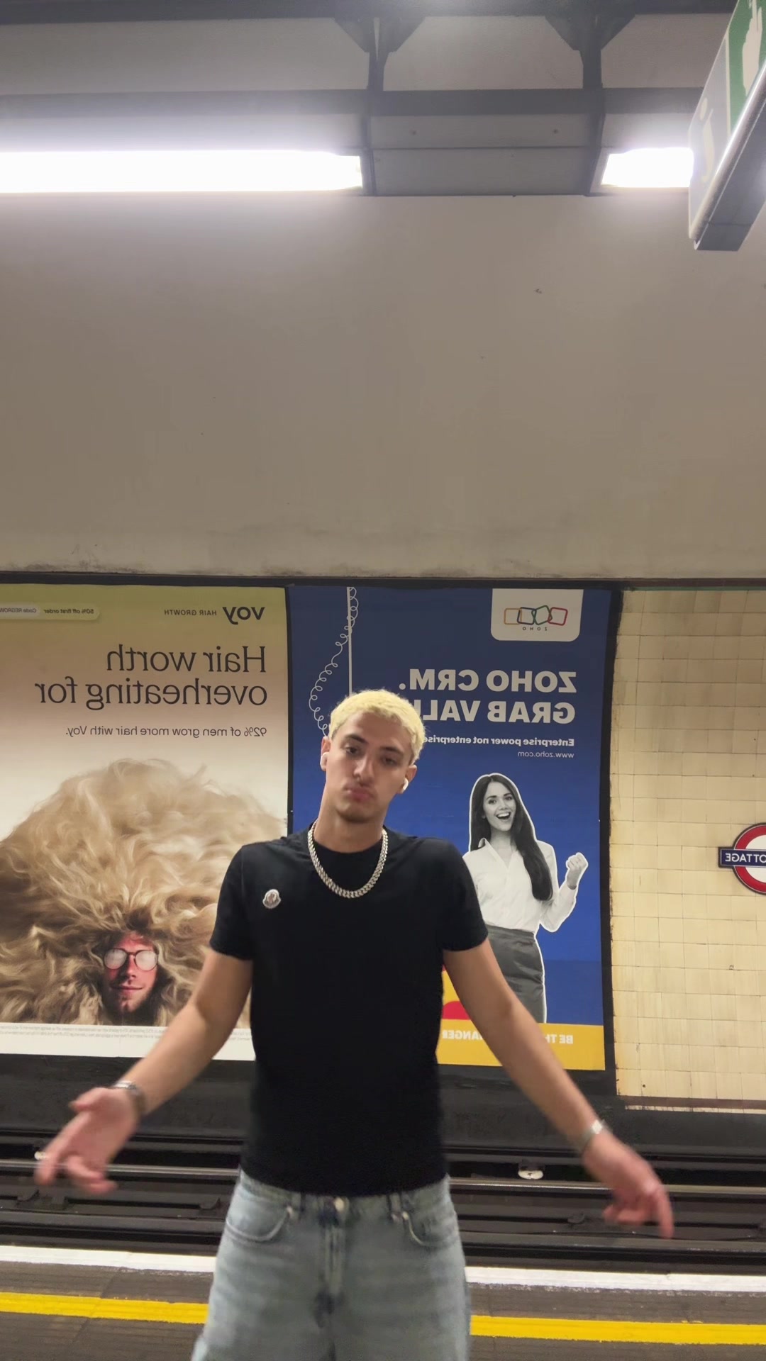 @ZIZOU!