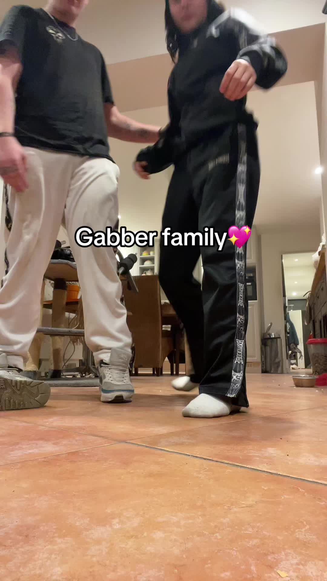 @Dien antwerpse gabber 🦘🚀