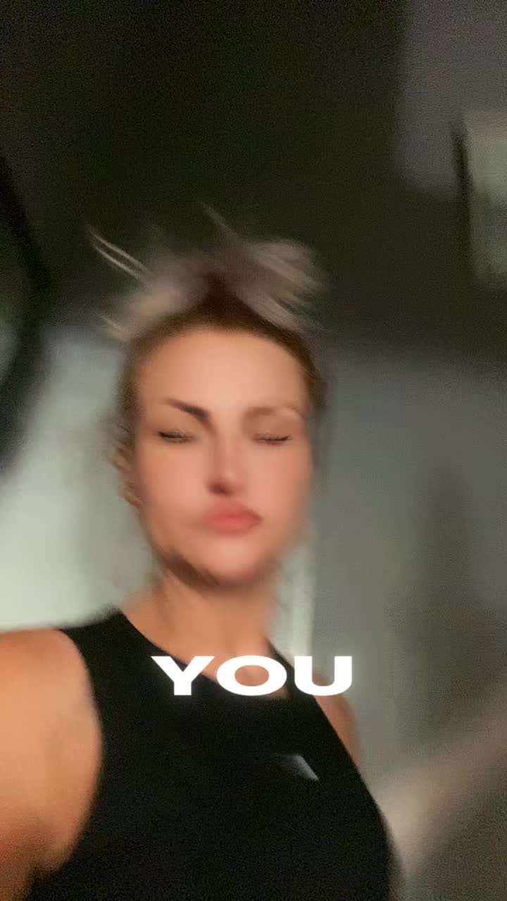@🧠 Danielle | ADHD & Chaos 💖