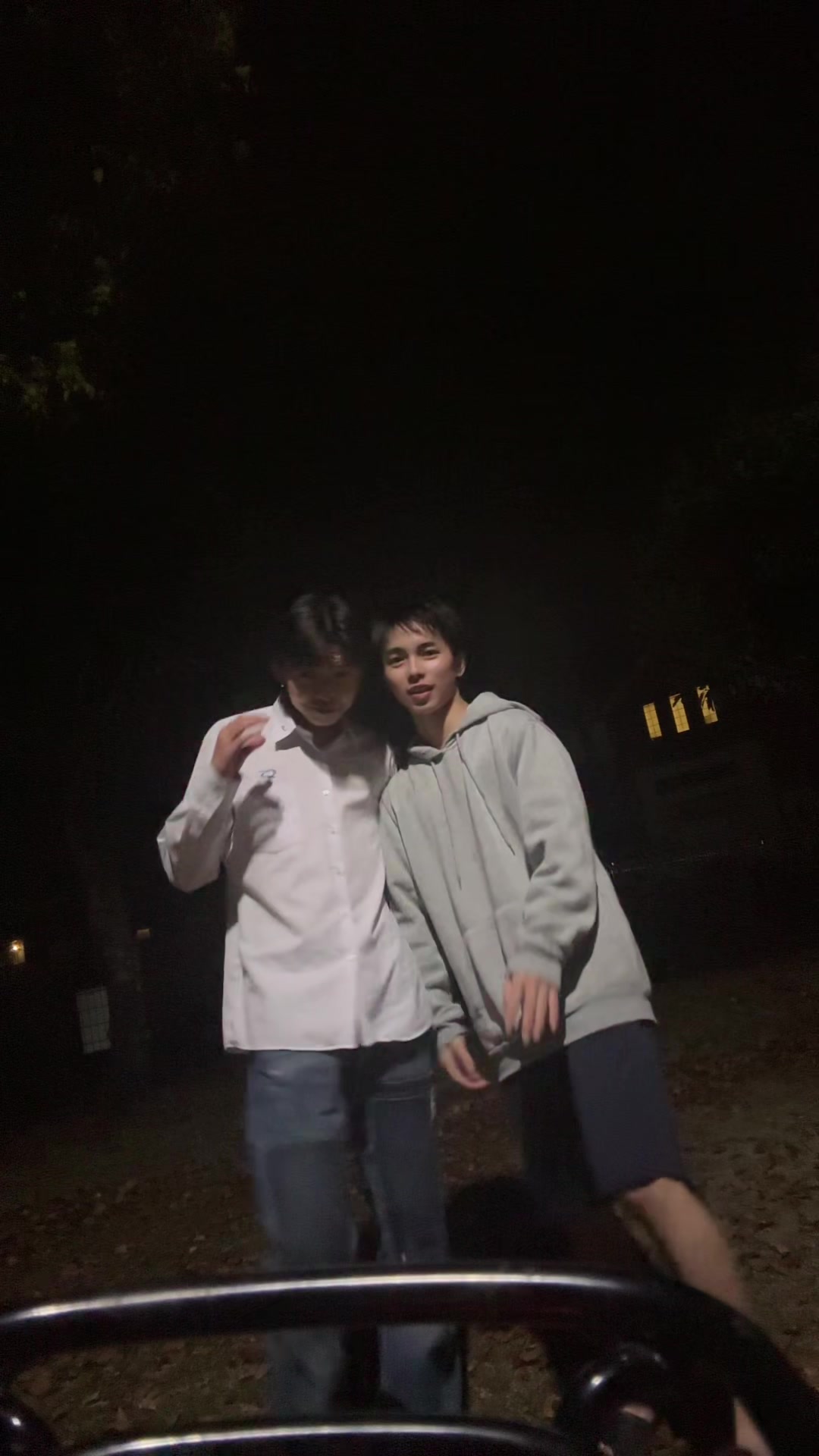 @ゆーしん