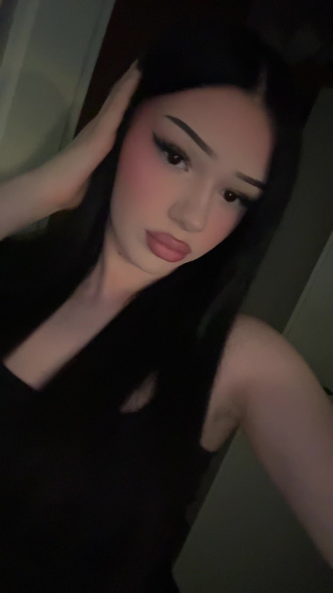 @𝐑𝐨𝐬𝐚𝐥𝐢𝐞 🩷