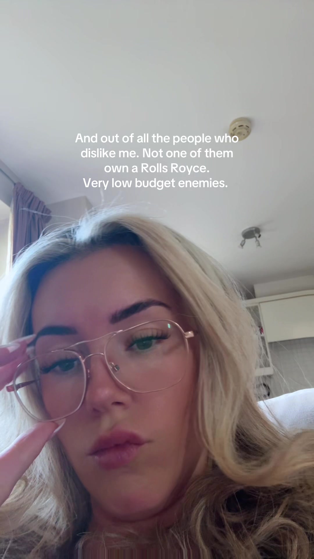 @melissaelle_kindofviral