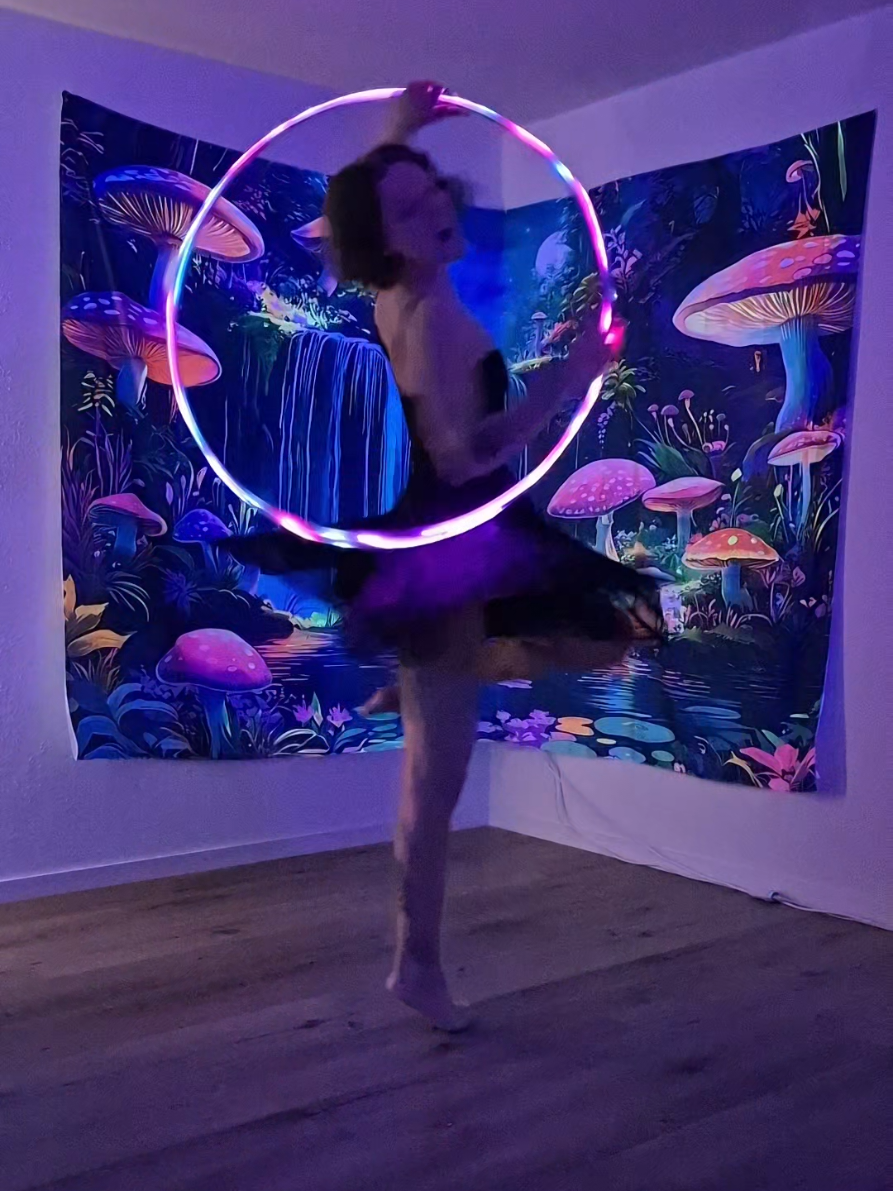 @Hu.Laura.Hoop