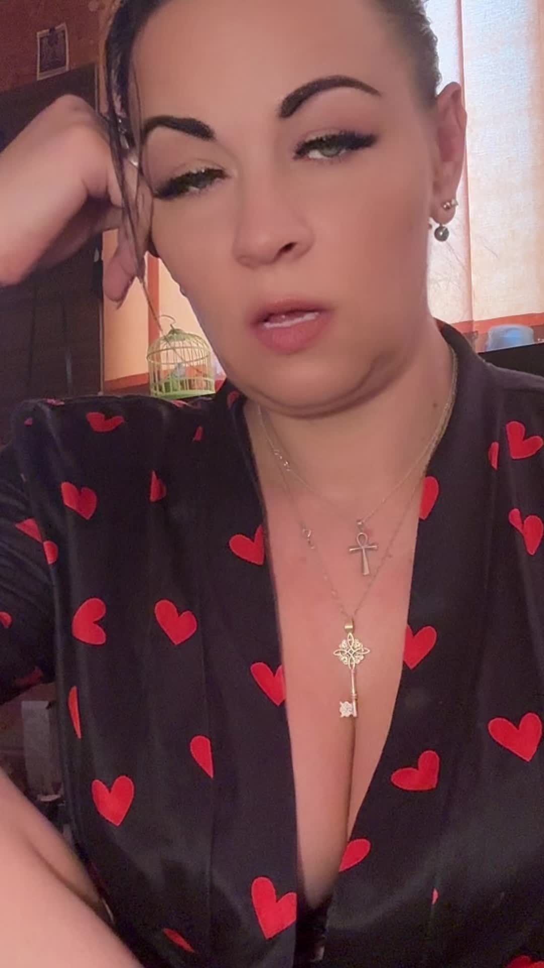 @GiulyaJulya