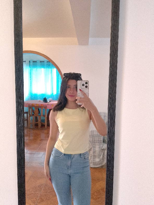 @Em_25