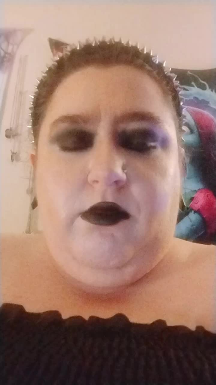 @DemonQueenReaper