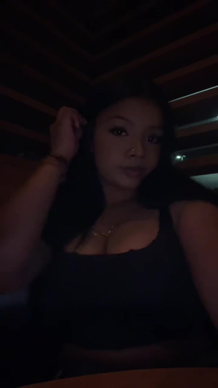 @Nivashiniii 💕