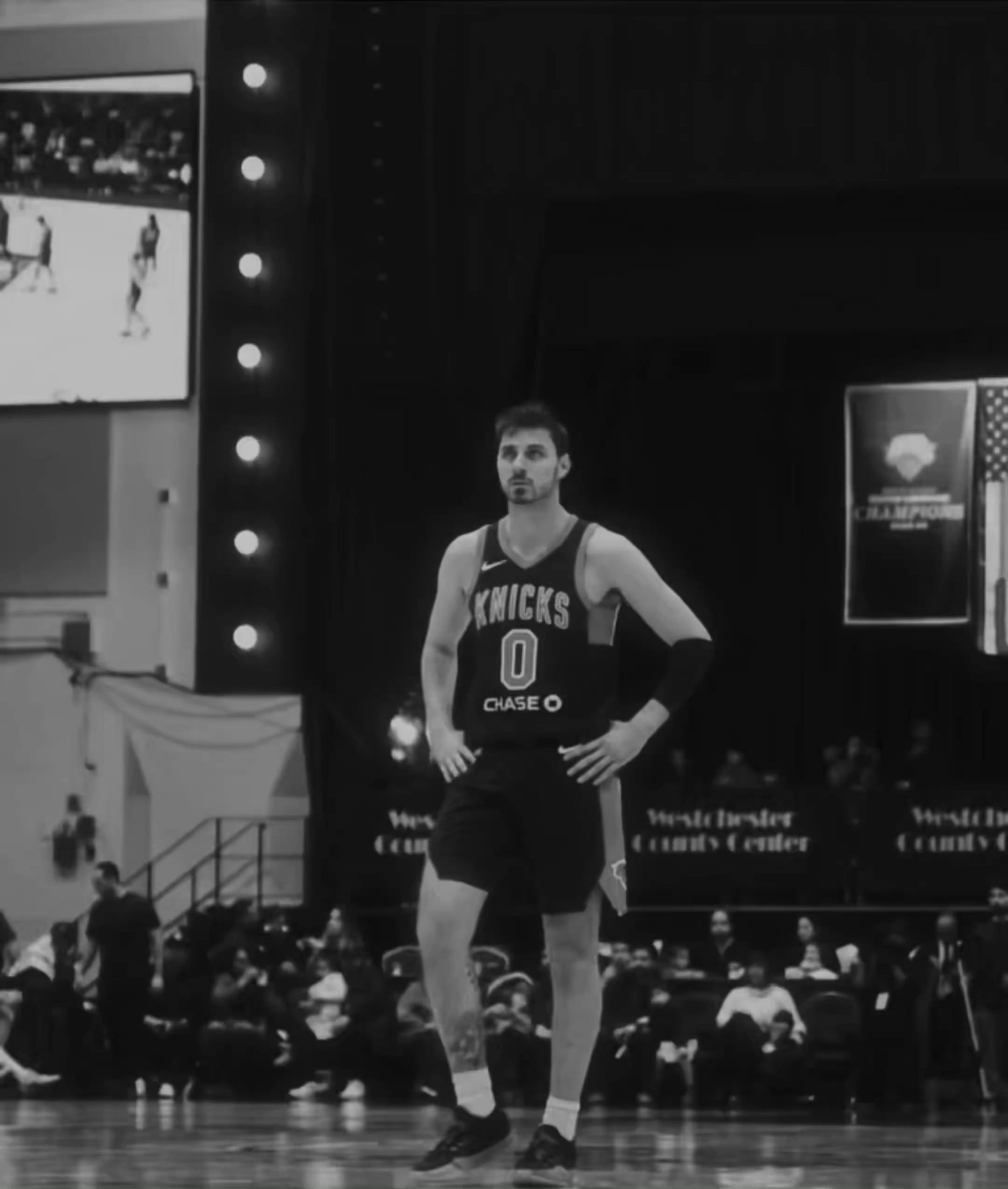 @realcalmhoops