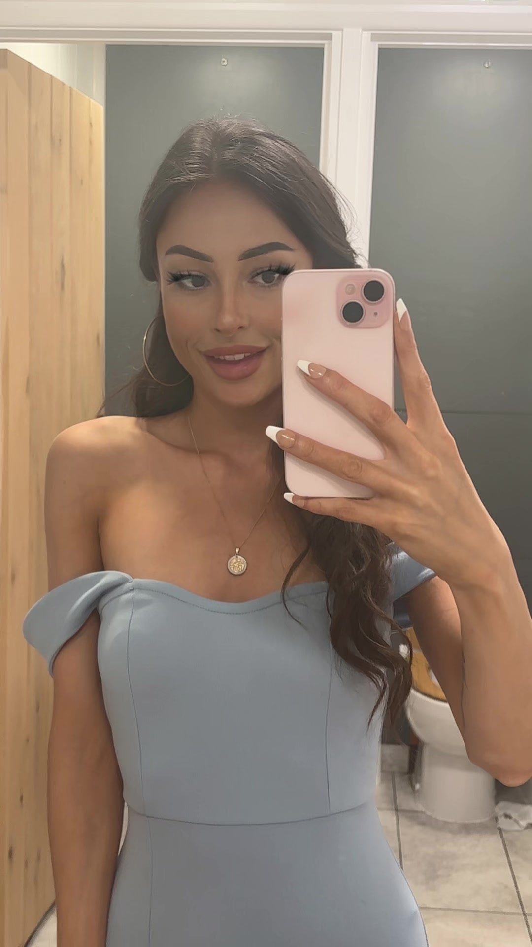 @RoxyWintersxox