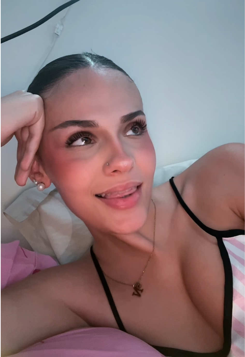 @𝓷𝓸𝓪💓