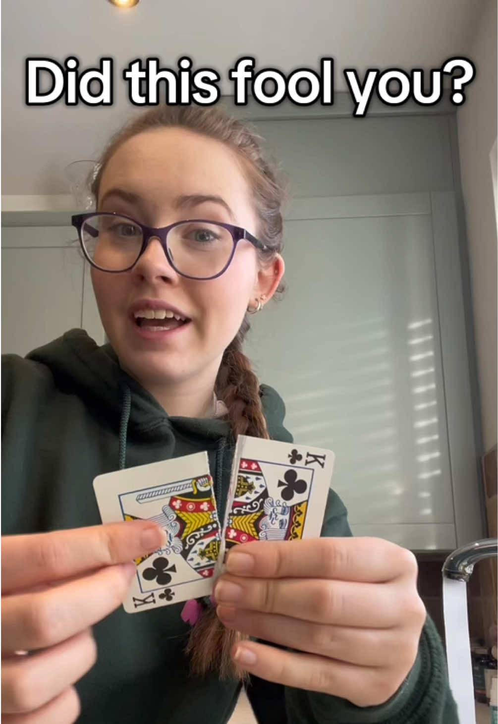 @TheEllaNicholson