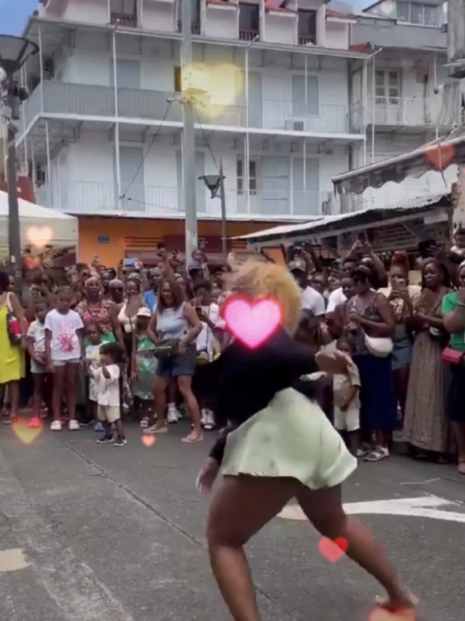 @MusiqueAfroCarib&eacute;enne