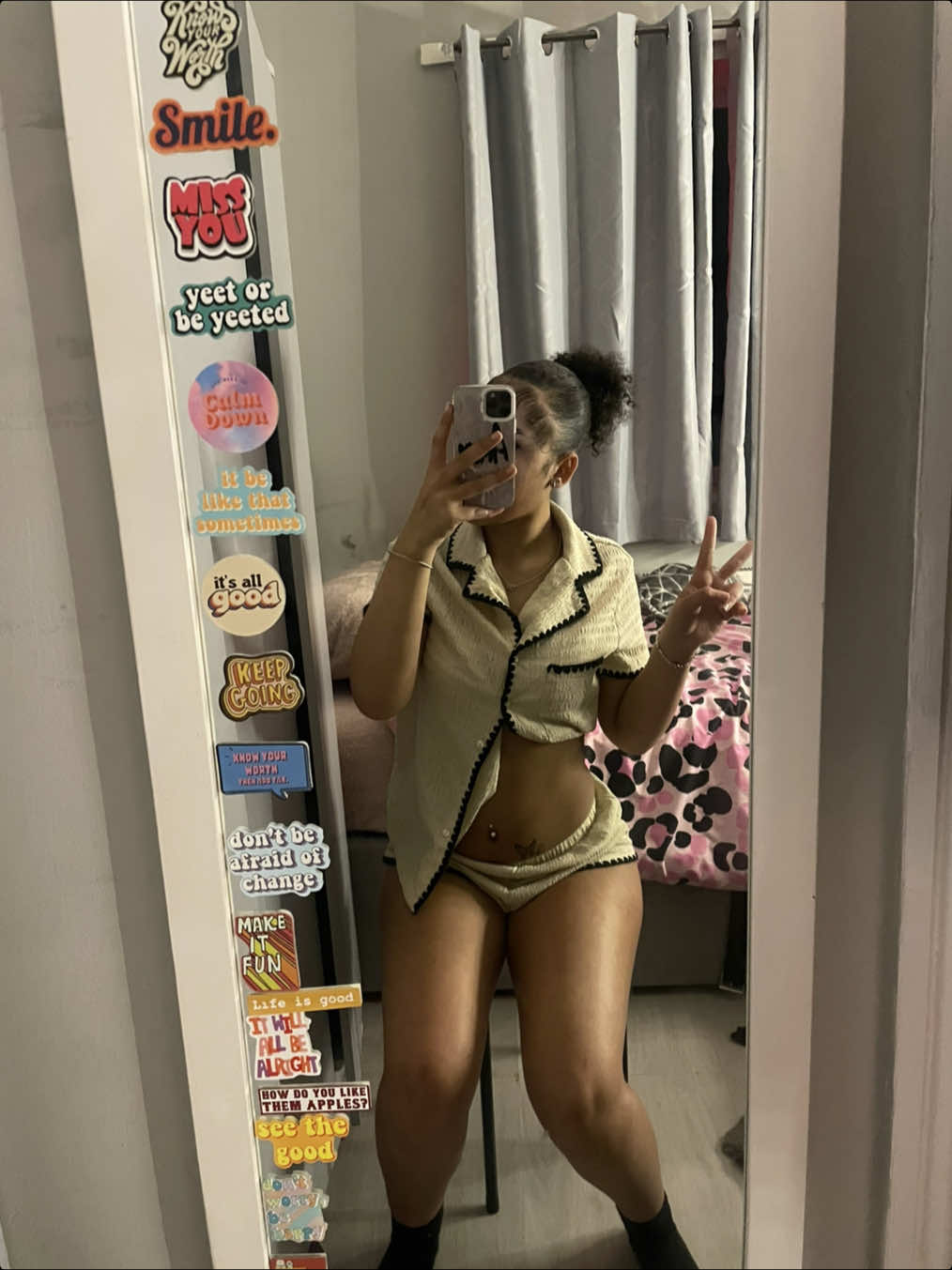 @️