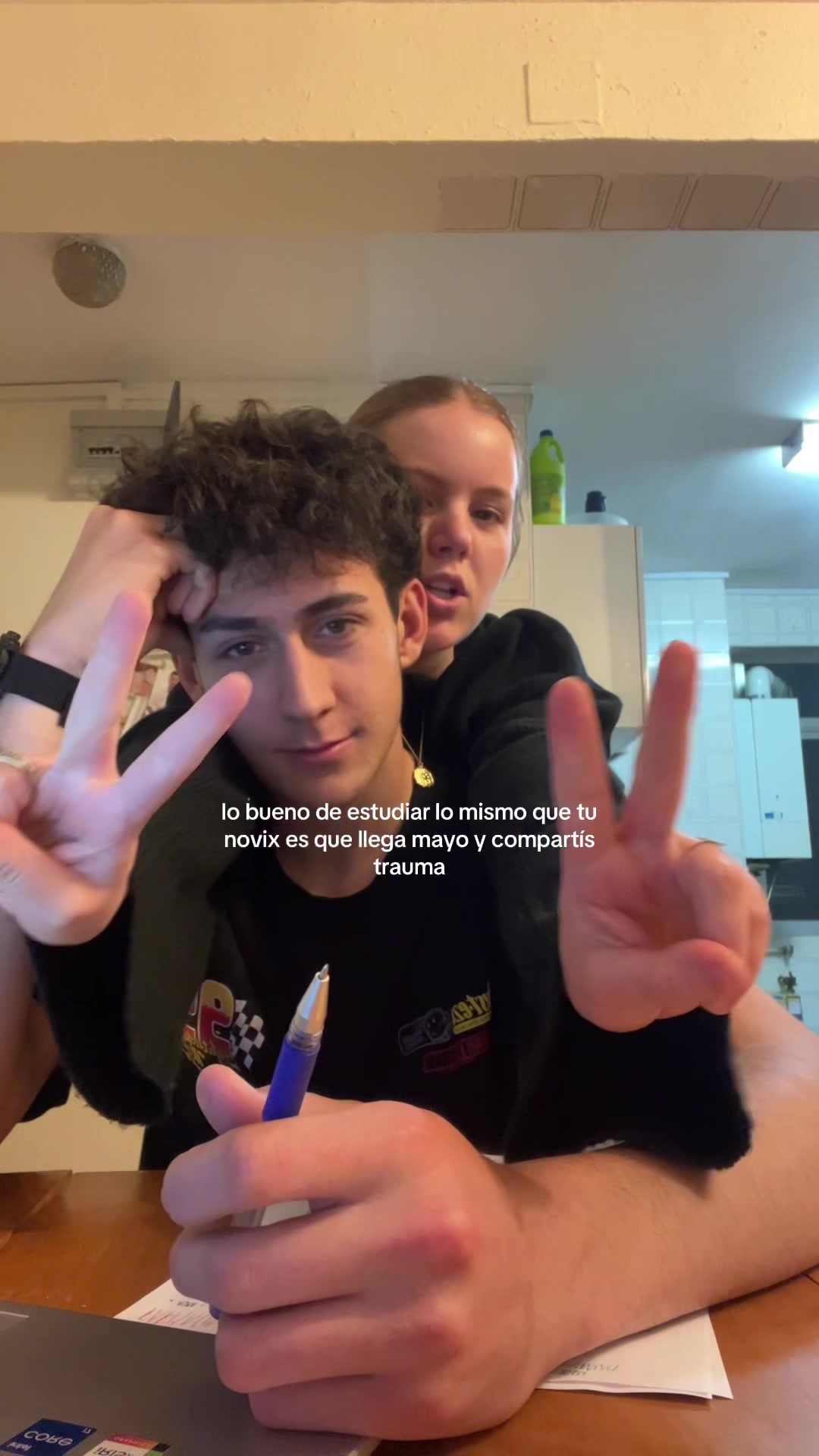 @lili